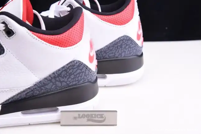 Official Maikesneakers 